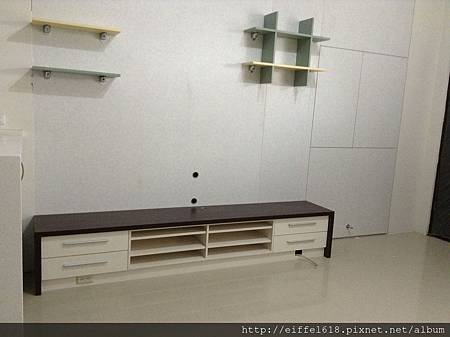 員林-電視櫃