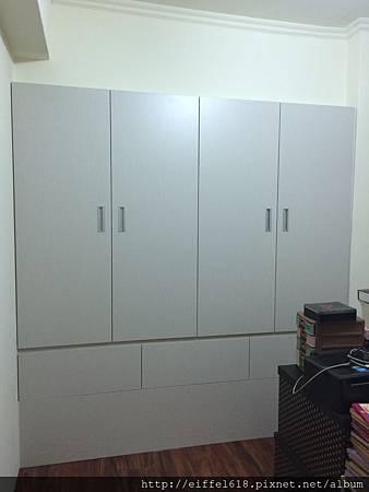 楊小姐-臥室床頭櫃+衣櫃 楊小姐-臥室床頭櫃+衣櫃
