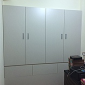 楊小姐-臥室床頭櫃+衣櫃 楊小姐-臥室床頭櫃+衣櫃