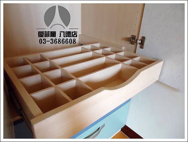 小孩房衣櫃 小孩房衣櫃