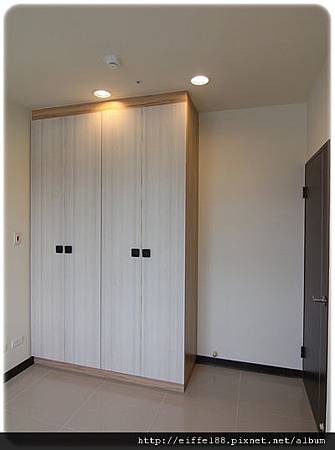 IMG_7745.JPG IMG_7745.JPG