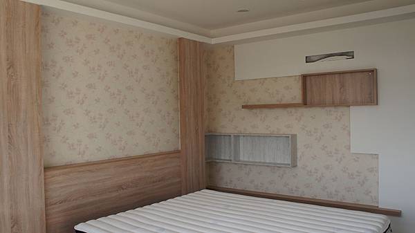 DSC00103.JPG DSC00103.JPG