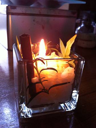 燃燒中的蠟燭2 燃燒中的蠟燭2