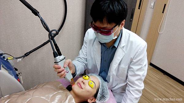 醫美護膚skin012_副本.jpg 醫美護膚skin012_副本.jpg