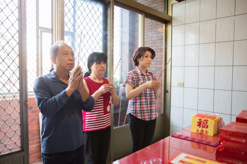 【桃園婚攝 | 海王城海鮮餐廳】 弘居 瑾寧 婚禮紀錄 By 阿斌師,桃園婚攝,桃園婚禮紀錄,婚攝尹林婚禮,婚攝阿斌師,婚禮紀錄,婚禮錄影,北部婚攝,專業婚攝,專業婚禮紀錄,優質婚攝,口碑婚攝,定婚,海王城,午宴,2014-11-29-08h35m13.jpg 【桃園婚攝 | 海王城海鮮餐廳】 弘居 瑾寧 婚禮紀錄 By 阿斌師,桃園婚攝,桃園婚禮紀錄,婚攝尹林婚禮,婚攝阿斌師,婚禮紀錄,婚禮錄影,北部婚攝,專業婚攝,專業婚禮紀錄,優質婚攝,口碑婚攝,定婚,海王城,午宴,2014-11-29-08h35m13.jpg