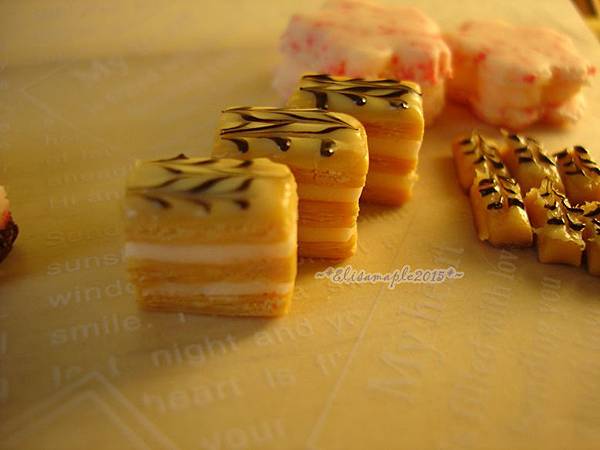 cake miniatures13.JPG
