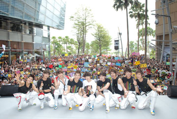 2036_3.jpg 2036_3.jpg