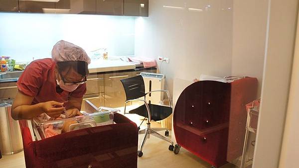 奶粉加鹽對嬰幼兒的傷害 愛麗生婦產科每週醫聞 奶粉加鹽對嬰幼兒的傷害 愛麗生婦產科每週醫聞