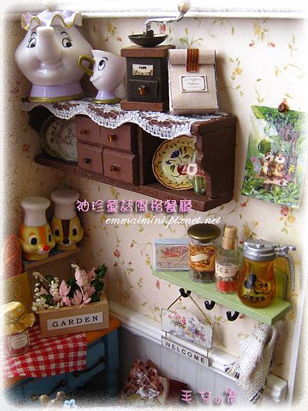 袖珍餐廳(田園蜜語改造)11-櫥櫃與下方的置物櫃 袖珍餐廳(田園蜜語改造)11-櫥櫃與下方的置物櫃