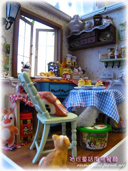 袖珍餐廳(田園蜜語改造)13-貓咪角度仰看 袖珍餐廳(田園蜜語改造)13-貓咪角度仰看