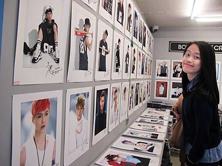 EXO簽名海報 EXO簽名海報