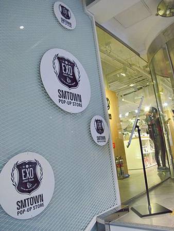 SMTOWN Pop-up Store