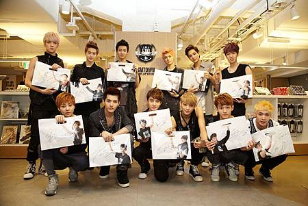 SMTOWN Pop-up Store SMTOWN Pop-up Store