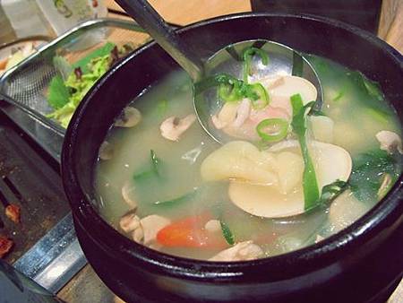 <EXO's Showtime> 第2集取景地:哈哈的八字烤腸