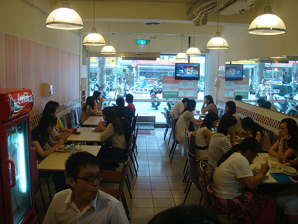 DSC03324.JPG DSC03324.JPG