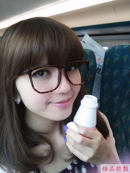 最鐘意同成班女唱K