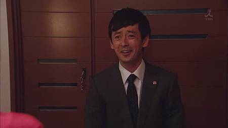 半_直_.Hanzawa.Naoki.Ep01.Chi_Jap.HDTVrip.704X396-YYeTs人人影_[(079135)21-23-53]