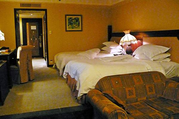 L1420180.JPG L1420180.JPG