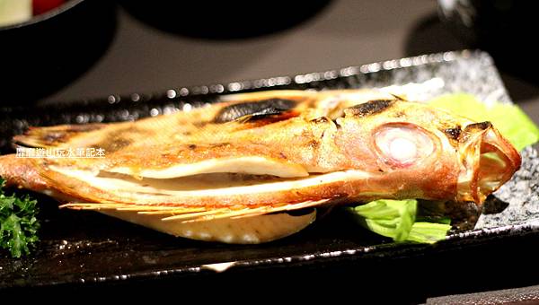 IMG_9857.jpg IMG_9857.jpg