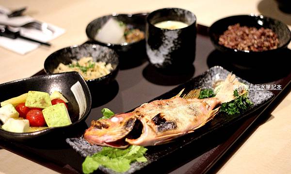 IMG_9853.jpg IMG_9853.jpg