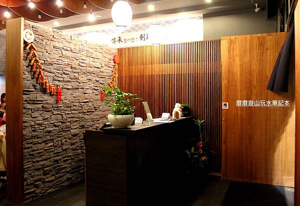 IMG_9770.jpg IMG_9770.jpg