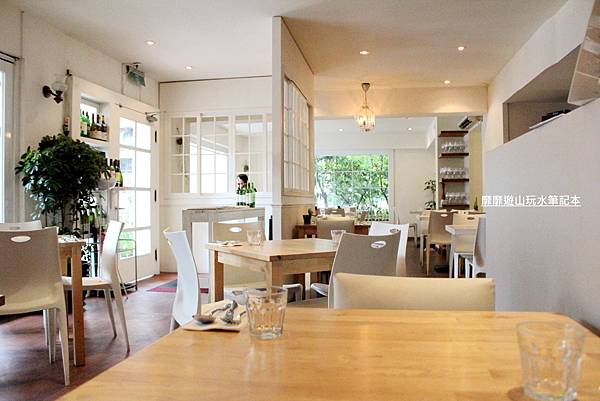 IMG_1328.jpg IMG_1328.jpg