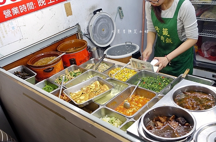 4 牙籤焢肉飯(食尚玩家浩子的心靈饗宴焢肉飯).jpg 4 牙籤焢肉飯(食尚玩家浩子的心靈饗宴焢肉飯).jpg