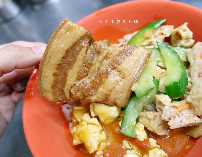 8 牙籤焢肉飯(食尚玩家浩子的心靈饗宴焢肉飯).jpg 8 牙籤焢肉飯(食尚玩家浩子的心靈饗宴焢肉飯).jpg