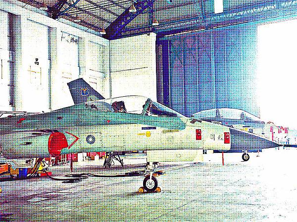 F-CK-1A/B「經國」號戰鬥機 F-CK-1A/B「經國」號戰鬥機