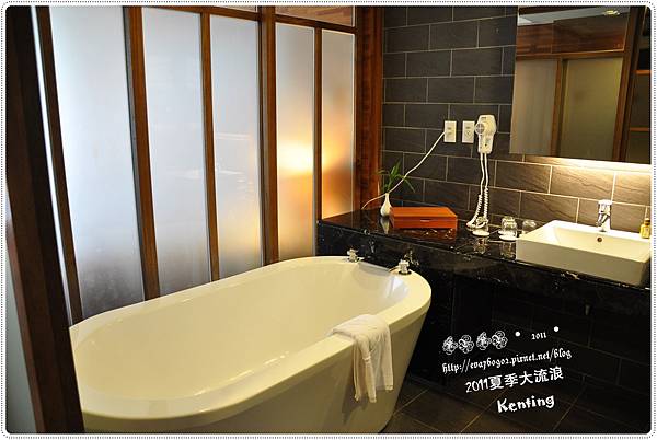 DSC_0489.JPG DSC_0489.JPG