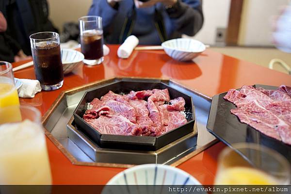 _KIN4889.jpg _KIN4889.jpg