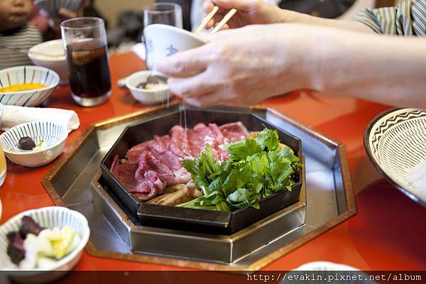 _KIN4897.jpg _KIN4897.jpg