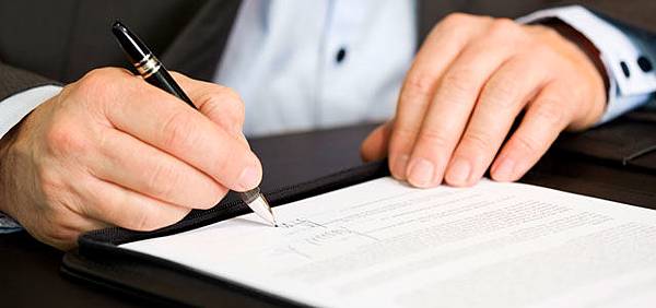 istock_16005043_signdocumen-2