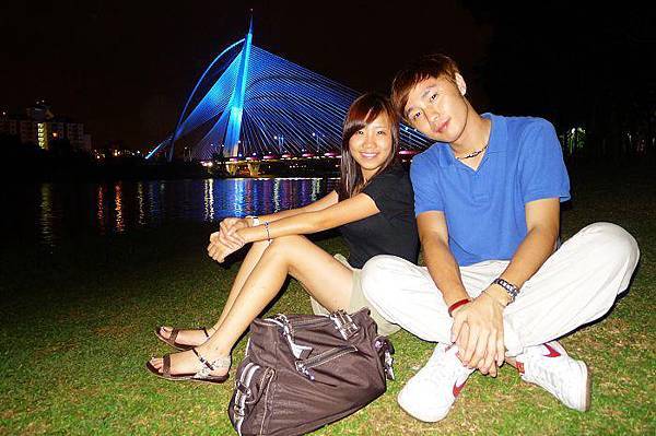 389685_411248685556906_100000153356226_1930092_1329873378_n