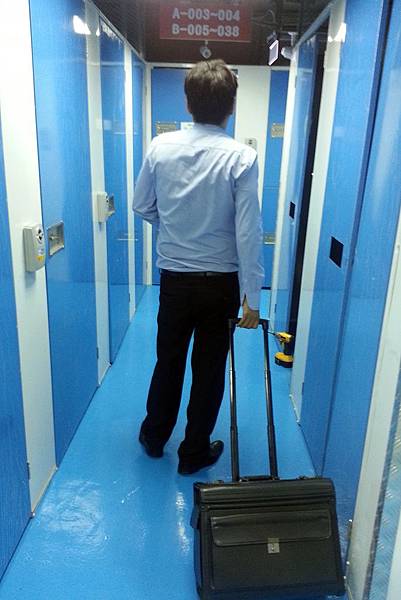 俬儲空間，事務所，文件，卷宗，報表，企業EZ放