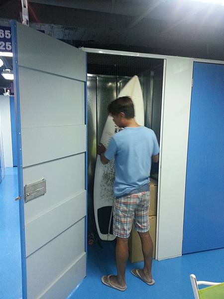 俬儲空間，衝浪，高爾夫球具、滑板、陽光型男、運動、用品、微型倉庫、小倉庫、迷你倉