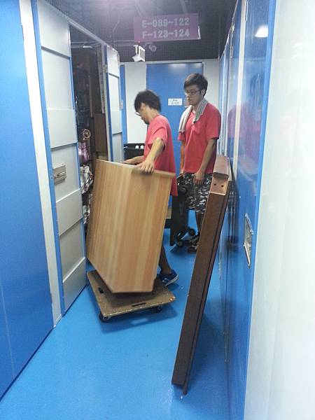 俬儲空間，台北迷你倉，個人倉庫，便利倉儲，小倉庫，微型倉庫，搬家裝潢，空間不足，收納