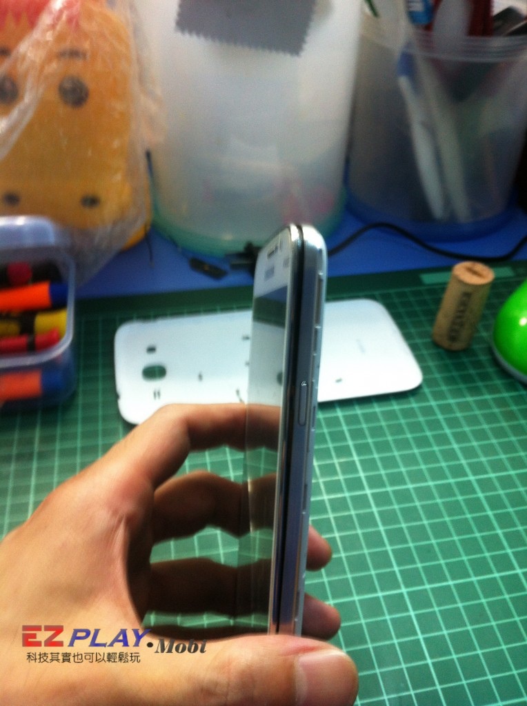 4-Samsung_mega5-2-764x1024.jpg