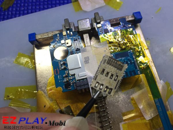LG G3更換SIM卡座人客啊別再硬拉喔5 LG G3更換SIM卡座人客啊別再硬拉喔5