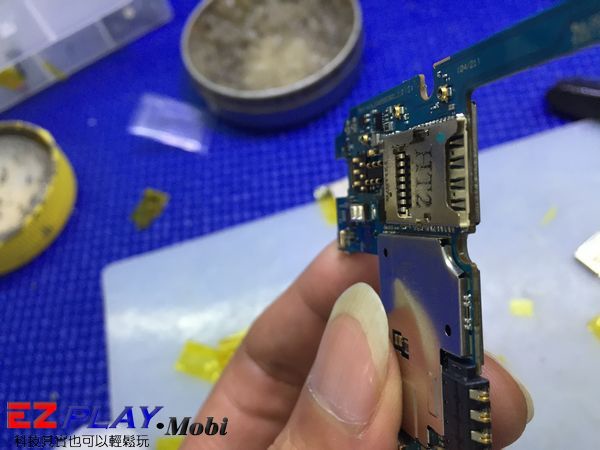 LG G3更換SIM卡座人客啊別再硬拉喔7 LG G3更換SIM卡座人客啊別再硬拉喔7