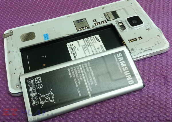 可惡的膠和超薄面板三星Note 4玻璃面板液晶維修之─驚心動魄4 可惡的膠和超薄面板三星Note 4玻璃面板液晶維修之─驚心動魄4