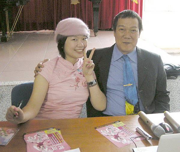 18f40e3f96b267437efc0facbfec8ee2