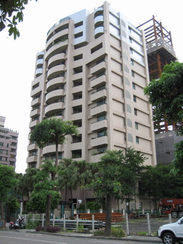 外觀.jpg 外觀.jpg