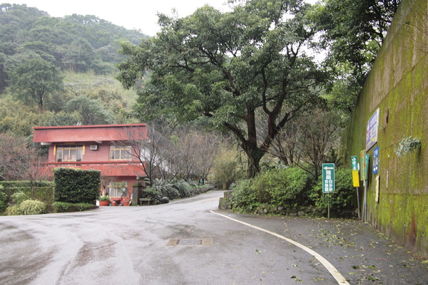 PE130518.jpg PE130518.jpg