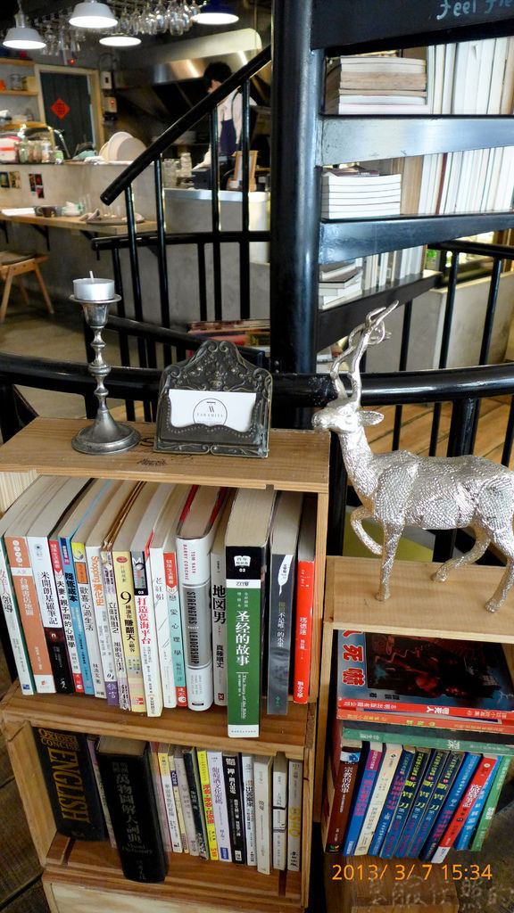 P1020326-31.jpg P1020326-31.jpg