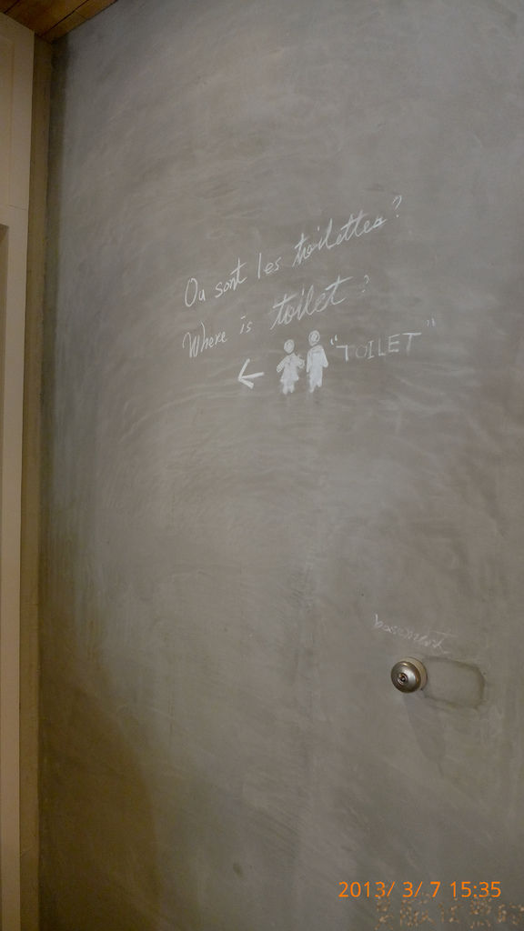 P1020328-33.jpg P1020328-33.jpg