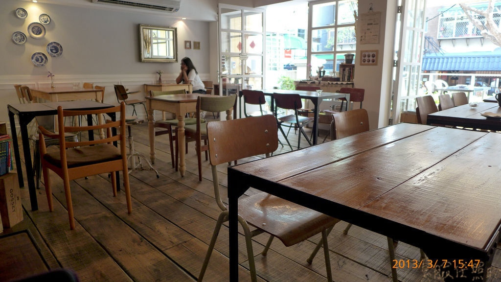 P1020349-42.jpg P1020349-42.jpg