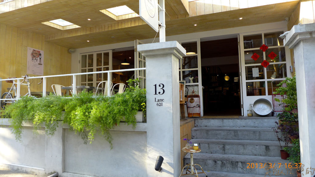 P1020392-60.jpg P1020392-60.jpg