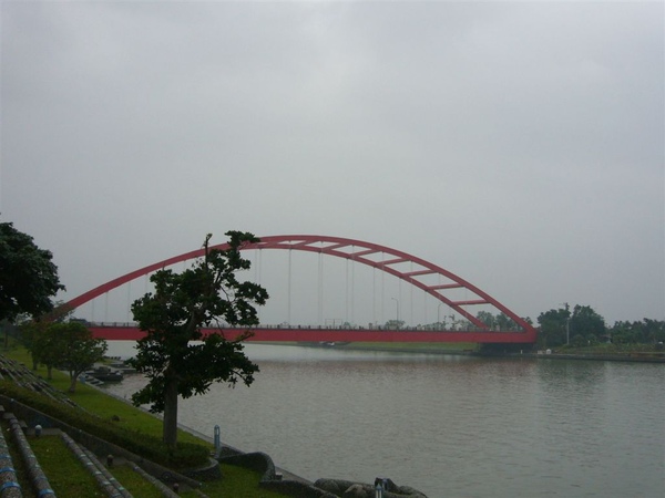 陰天的冬山河-沒有人潮ㄟ