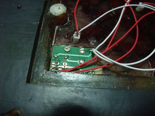 超五布羅利-底座放置水銀電池處.JPG 超五布羅利-底座放置水銀電池處.JPG